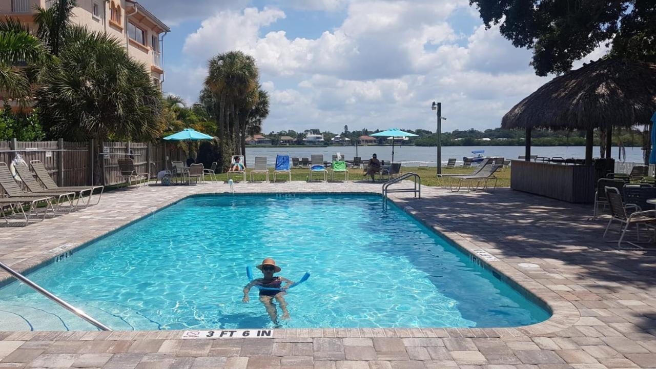 Siesta Key Condo - On The Water ! Екстер'єр фото